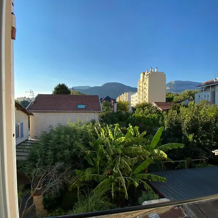 T2 Rue Claude Genin En Duplex Апартаменты Гренобль